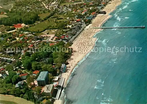 AK / Ansichtskarte Niendorf Ostseebad Fliegeraufnahme Kat. Timmendorfer Strand