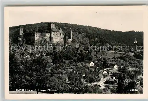 AK / Ansichtskarte Hardegg Ortsansicht mit Schloss Kat. Hardegg