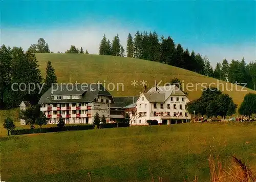 AK / Ansichtskarte Neuhaeusle Gasthaus Metzgerei zur Sonne Gaestehaus Kat. St. Maergen