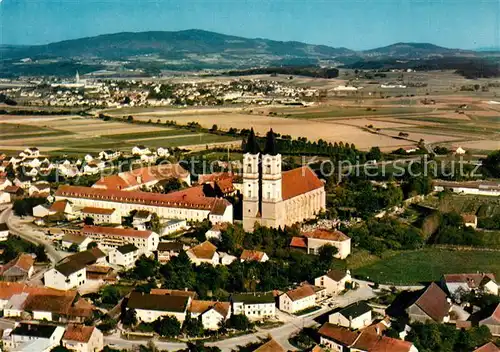 AK / Ansichtskarte Niederalteich Donau Benediktinerabtei Kat. Niederalteich