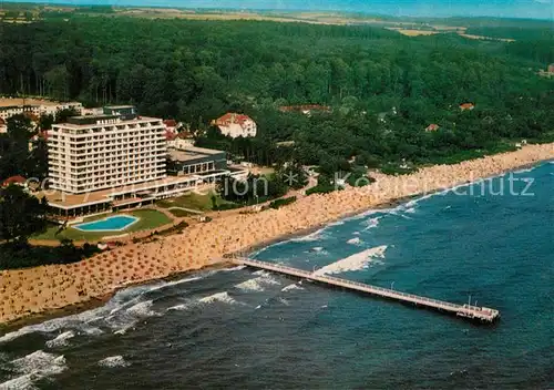 AK / Ansichtskarte Timmendorfer Strand Fliegeraufnahme Hotel Maritim Kat. Timmendorfer Strand