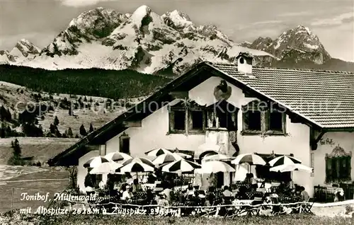 AK / Ansichtskarte Mittenwald Bayern Tonihof mit Alp und Zugspitze Kat. Mittenwald