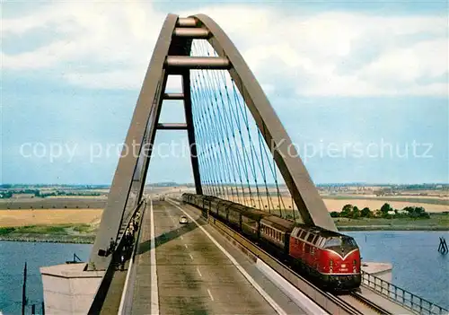 AK / Ansichtskarte Eisenbahn Fehmarnsund Bruecke Vogelfluglinie Deutschland Daenemark  Kat. Eisenbahn