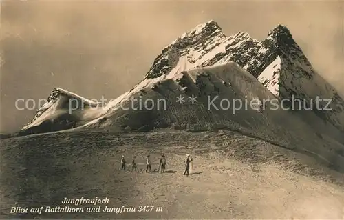 AK / Ansichtskarte Bergsteigen Klettern Jungfraujoch Rottalhorn Jungfrau Kat. Bergsteigen