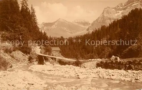 AK / Ansichtskarte Adelboden Landschaftspanorama Bergbach Alpen Kat. Adelboden