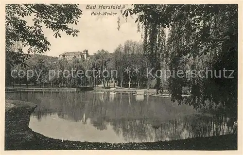 AK / Ansichtskarte Bad Hersfeld Park Weiher Kat. Bad Hersfeld