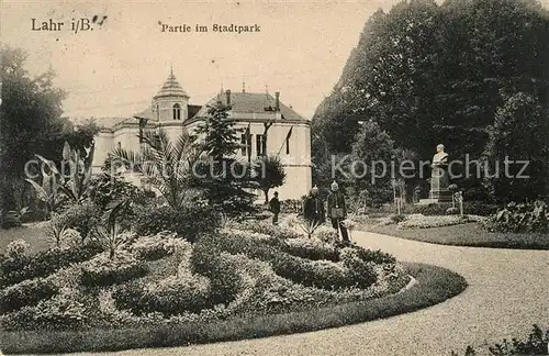 AK / Ansichtskarte Lahr Baden Partie im Stadtpark