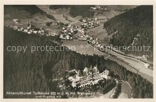 AK / Ansichtskarte Todtmoos Fliegeraufnahme mit Wehrawald Kat. Todtmoos