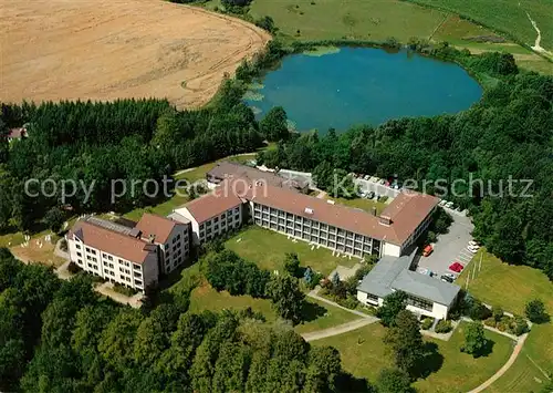 AK / Ansichtskarte Malente Gremsmuehlen Fliegeraufnahme Klinik Haengebarghorst Kat. Malente