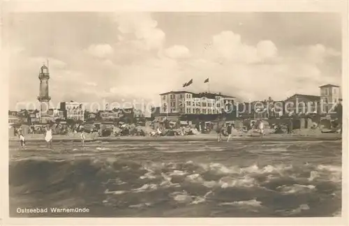 AK / Ansichtskarte Warnemuende Ostseebad Ansicht vom Meer aus Kat. Rostock