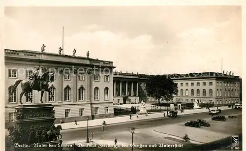 Berlin Unter den Linden Denkmal Friedrichs des Grossen und Universitaet Kat. Berlin