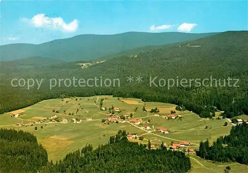 AK / Ansichtskarte Altschoenau Fliegeraufnahme Gasthaus Pension Zur alten Kaiserhuette Kat. Neuschoenau