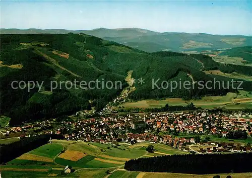 AK / Ansichtskarte Titisee Neustadt Fliegeraufnahme Kat. Titisee Neustadt