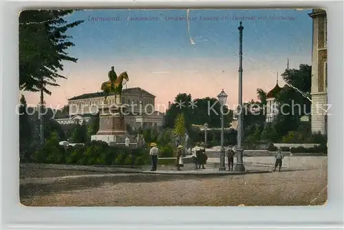 AK / Ansichtskarte Darmstadt Paradeplatz Grossherzog Ludwig IV Denkmal mit Hoftheater Kat. Darmstadt