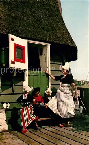 AK / Ansichtskarte Volendam Trachten Kat. Niederlande