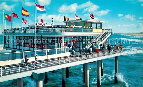 AK / Ansichtskarte Scheveningen Pier Nationalflaggen Kat. Scheveningen