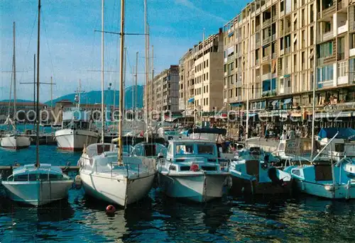 AK / Ansichtskarte Toulon Var Bateaux a quai Hafen Kat. Toulon