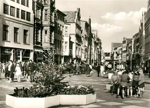 AK / Ansichtskarte Rostock Mecklenburg Vorpommern Kroepeliner Strasse Fussgaengerzone Kat. Rostock