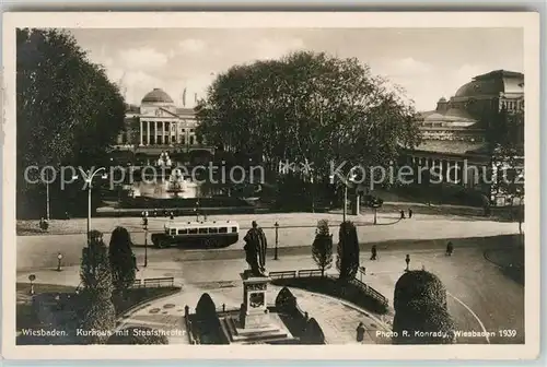 AK / Ansichtskarte Wiesbaden Kurhaus mit Staatstheater Kat. Wiesbaden