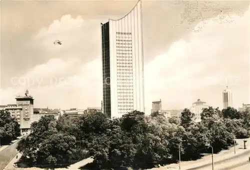 AK / Ansichtskarte Leipzig Hochhaus der Karl Marx Universitaet Kat. Leipzig