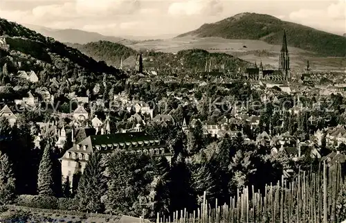 AK / Ansichtskarte Freiburg Breisgau Stadtpanorama mit Blick zum Schoenberg Kat. Freiburg im Breisgau