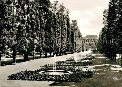 AK / Ansichtskarte Bad Pyrmont Kurpark Fontaenenallee Kat. Bad Pyrmont