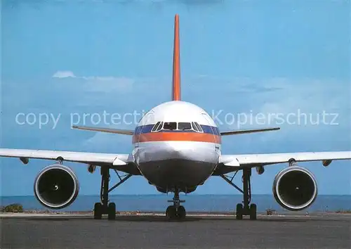 AK / Ansichtskarte Flugzeuge Zivil Hapag Lloyd Airbus A 310 Kat. Airplanes Avions