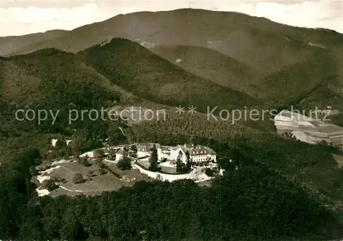 AK / Ansichtskarte Badenweiler Schloss Buergeln Hochblauen Fliegeraufnahme Kat. Badenweiler