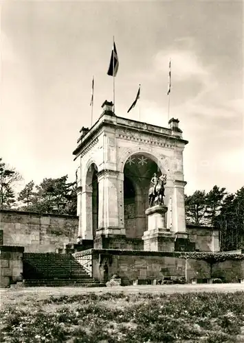 AK / Ansichtskarte Edenkoben Friedensdenkmal auf dem Werderberg Kat. Edenkoben