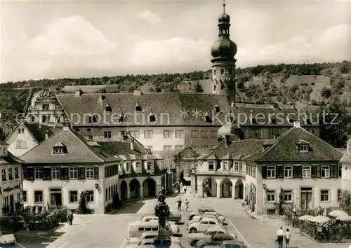 AK / Ansichtskarte Weikersheim Marktplatz Schloss Kat. Weikersheim