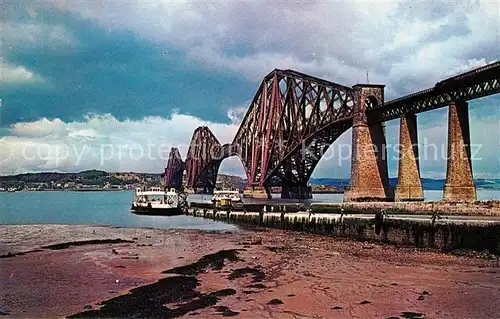 AK / Ansichtskarte North Queensferry Forth Bridge crossing the Firth of Forth River Railway Bridge