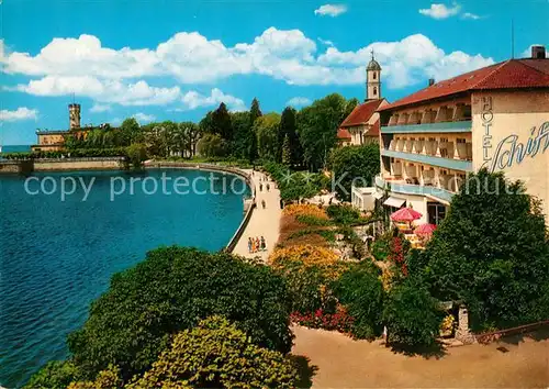 AK / Ansichtskarte Langenargen Bodensee Seepromenade mit Schloss Montfort Kat. Langenargen