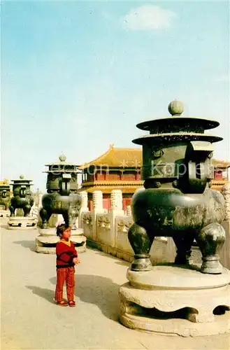 AK / Ansichtskarte Peking Bronze Censer Hall of Supreme Harmony in the Former Imperial Palaces Kat. China