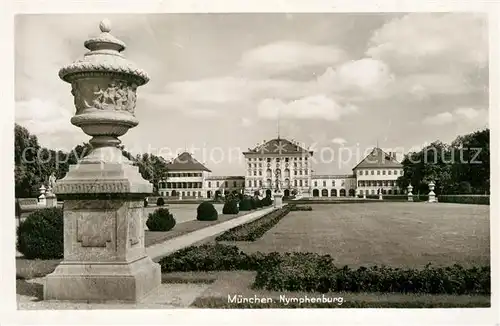 AK / Ansichtskarte Muenchen Nymphenburg Kat. Muenchen