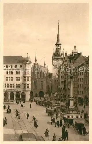 AK / Ansichtskarte Muenchen Marienplatz Kat. Muenchen