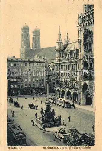 AK / Ansichtskarte Muenchen Marienplatz mit Frauenkirche Kat. Muenchen