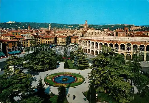 AK / Ansichtskarte Verona Veneto Piazza Bra Kat. Verona