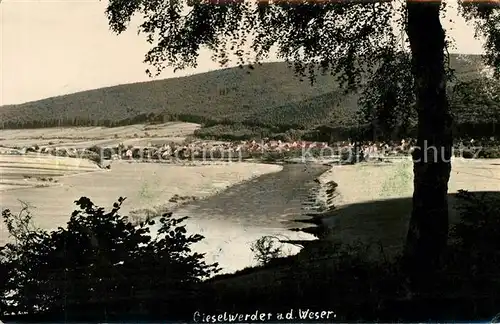 AK / Ansichtskarte Gieselwerder Weserpartie Kat. Oberweser