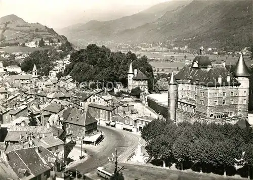 AK / Ansichtskarte Vizille Chateau Place de la Liberte vue aerienne Kat. Vizille