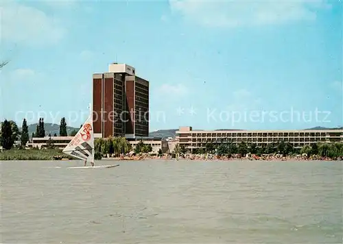 AK / Ansichtskarte Balatonfuered Marina Szallo Hotel Strand Windsurfen Ansicht vom Plattensee aus Kat. Ungarn