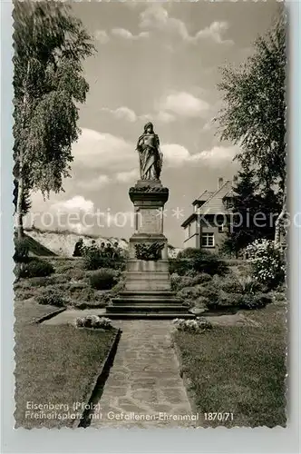 AK / Ansichtskarte Eisenberg Pfalz Freiheitsplatz Gefallenen Ehrenmal Kat. Eisenberg (Pfalz)