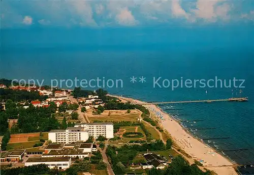 AK / Ansichtskarte Kuehlungsborn Ostseebad Ortsteil Ost Seebruecke Fliegeraufnahme Kat. Kuehlungsborn