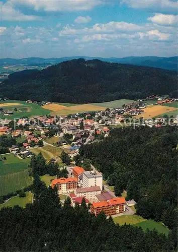 AK / Ansichtskarte Cham Oberpfalz BKK Bayerwald Klinik Fliegeraufnahme Kat. Cham