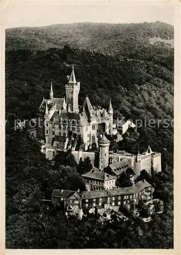 AK / Ansichtskarte Wernigerode Harz Staatliches Feudalmuseum Schloss Fliegeraufnahme Kat. Wernigerode