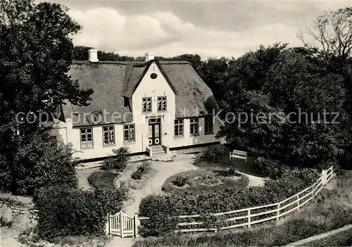 AK / Ansichtskarte Keitum Sylt Friesenhaus Kat. Sylt Ost