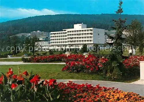 AK / Ansichtskarte Salmuenster Bad Soden Kurpark mit Kurkliniken  Kat. Bad Soden am Taunus