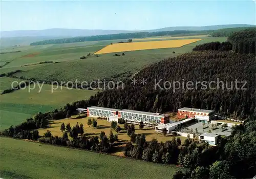 AK / Ansichtskarte Bad Muender Fliegeraufnahme Schule der Industriegewerkschaft Chemie Papier Keramik Kat. Bad Muender am Deister