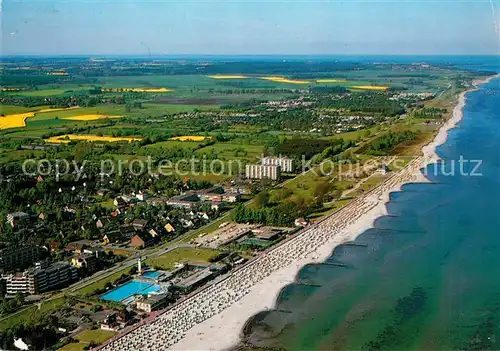 AK / Ansichtskarte Groemitz Ostseebad Fliegeraufnahme Stand Schwimmbad Kat. Groemitz