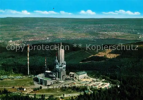 AK / Ansichtskarte Grosser Feldberg Taunus Fernmeldeturm Sender Berggasthof Fliegeraufnahme Kat. Schmitten