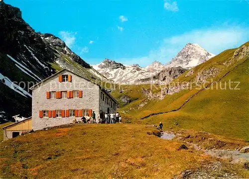 AK / Ansichtskarte Koednitz Lucknerhuette mit Grossglockner Kat. Koednitz